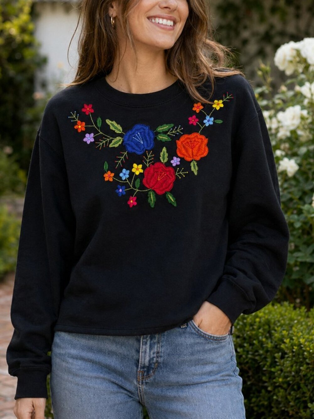 Mi Golondrina Black Cotton Floral Embroidered Sweatshirt Size S